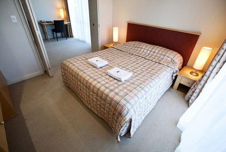Marina Hotel And Apartments - Accommodation 4U 4