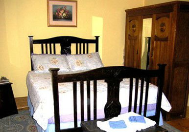 The Lion Cottage - Accommodation 4U 2