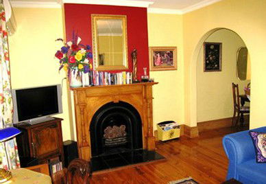 The Lion Cottage - Accommodation 4U 5