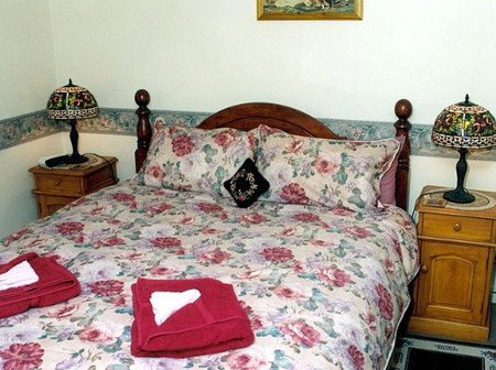 Clara's Cottage - Accommodation 4U 2