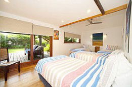 HMAS Hawk - Accommodation 4U 0