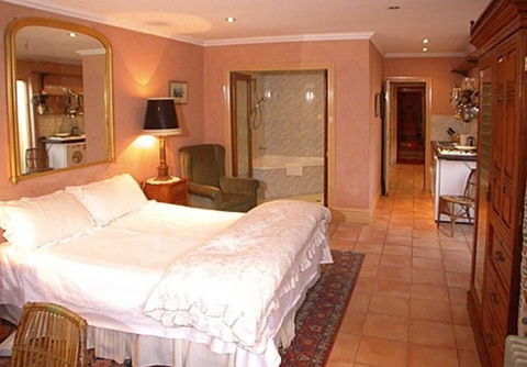 Melbourne Street Mews - Accommodation 4U 2