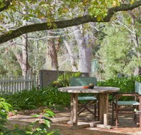 Stirling House - Accommodation 4U