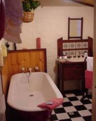 Norma's Place - Accommodation 4U 2