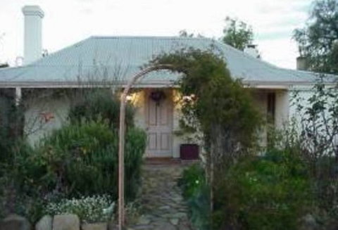 Norma's Place - Accommodation 4U 6