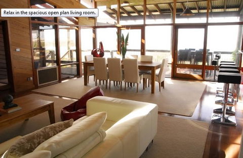 Sleaford Bay Retreat - Accommodation 4U 1