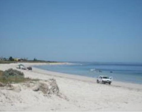 Kingston Shore Villas - Accommodation 4U 0