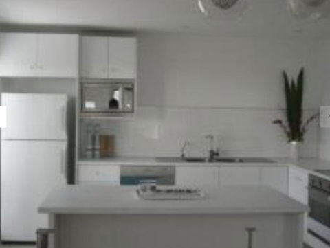 Kingston Shore Villas - Accommodation 4U 1