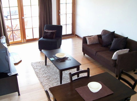 McLaren Ridge 3 - McLaren Ridge Log Cabins - Accommodation 4U 5