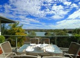 Riverscape Holiday Home - Accommodation 4U 1