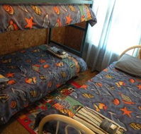 Kirazz - Kingscote Holiday Cottage - Accommodation 4U