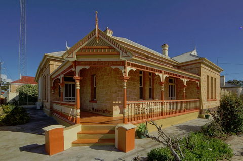 Myras Moonta Retreat - Accommodation 4U 0