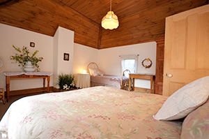Adelaide Hills Retreats - Accommodation 4U 4