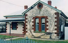 Naracoorte Cottages - Smith Street Villa - Accommodation 4U 4