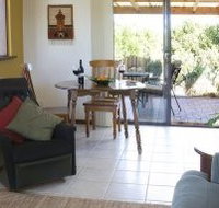 Linger Longer Vineyard - Accommodation 4U