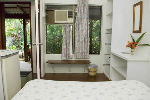 Cooktown Motel Pam's Place - Accommodation 4U 5