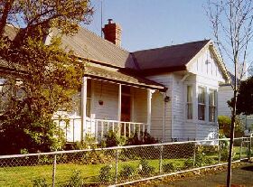 Majestic View (Emily Cottage) - Accommodation 4U 0