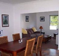 Giants' Table and Cottages - Accommodation 4U