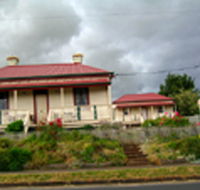Tier View Twin Cottages - Accommodation 4U