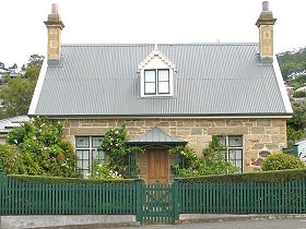 Crescentfield Cottage - Accommodation 4U 0