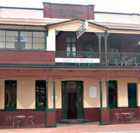 Central Hotel Zeehan - Accommodation 4U