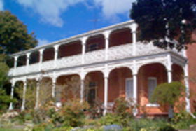 Glen Osborne House - Accommodation 4U 0