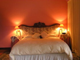 Cow 'n' Calf Art Gallery Unit - Accommodation 4U 0