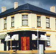 Jackson Town House Accommodation - Accommodation 4U