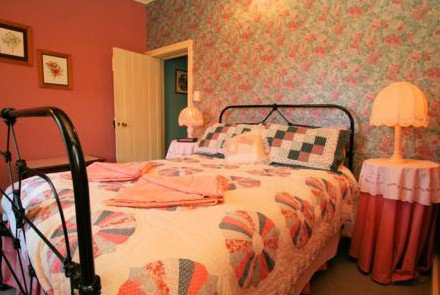 Wilmot Arms Inn - Accommodation 4U 1