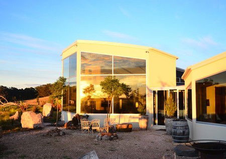 Eagles Nest Retreat - Accommodation 4U 2