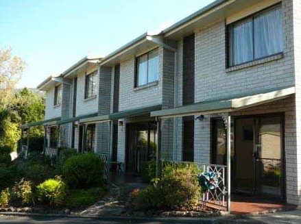 Davey Place Town Houses - Accommodation 4U 1