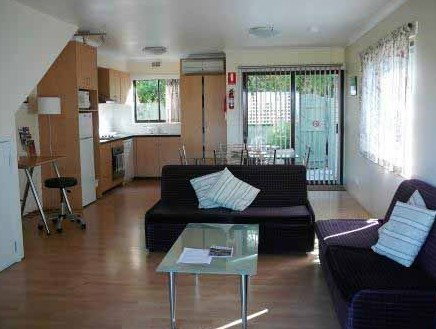 Davey Place Town Houses - Accommodation 4U 4