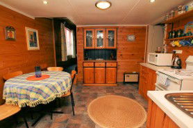 Rosie's Cottage - Accommodation 4U 2
