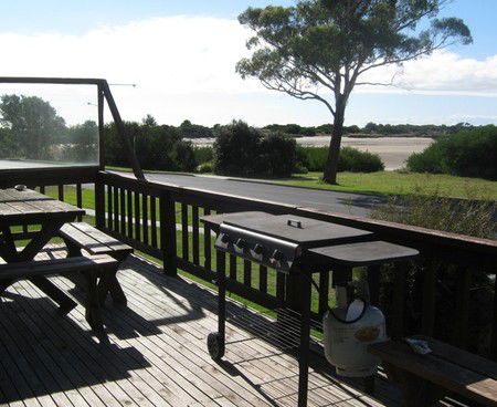Bridport Seaside Lodge - Accommodation 4U 5
