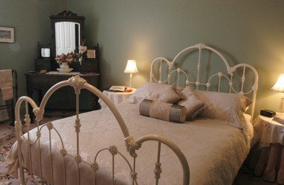 Mrs Currie's House B&B - Accommodation 4U 1