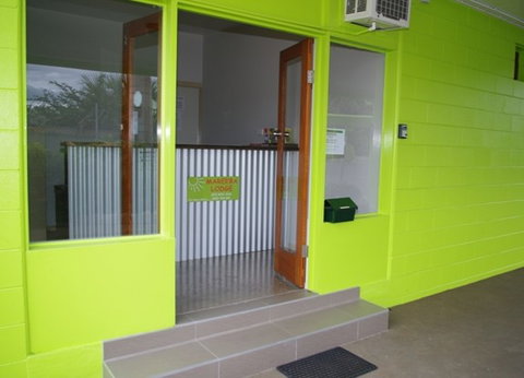 Mareeba Lodge Motel - Accommodation 4U 5