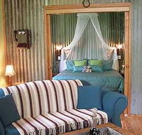 Crater Lakes Rainforest Cottages - Accommodation 4U