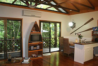 Crater Lakes Rainforest Cottages - Accommodation 4U 5