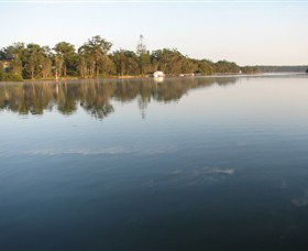 Bentley Waterfront - Accommodation 4U 0