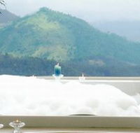 Artisan Spa Views Bed and Breakfast Cottage - Accommodation 4U