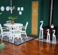 Chalet Chic - Accommodation 4U