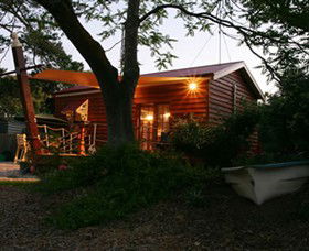 Ballarat Cottages - Accommodation 4U 0