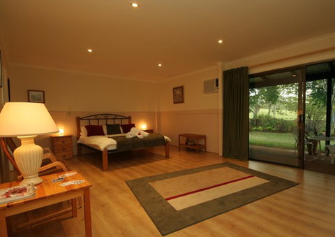 Lagoon Pocket Bed And Breakfast - Accommodation 4U 1