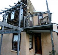 Pamela's Beach House  Studio - Accommodation 4U