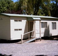 Castlemaine Central Cabin  Van Park - Accommodation 4U