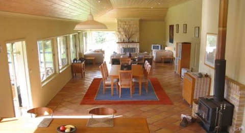 Away At Berry - Accommodation 4U 3