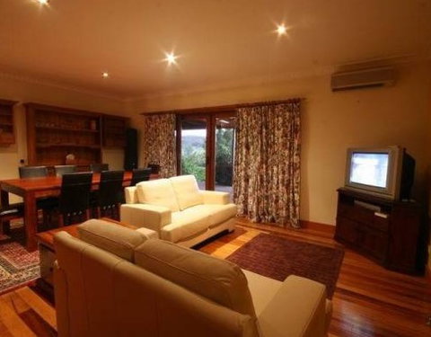 Elouera - Accommodation 4U 1