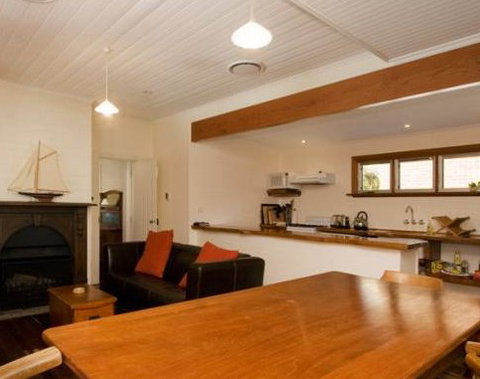 The Cottage - Berry - Accommodation 4U 3