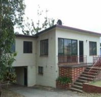 Beach House on Beach Road - Accommodation 4U