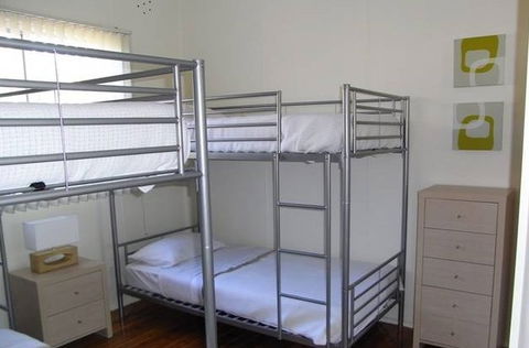 A Husky Sea-Esta - Accommodation 4U 1